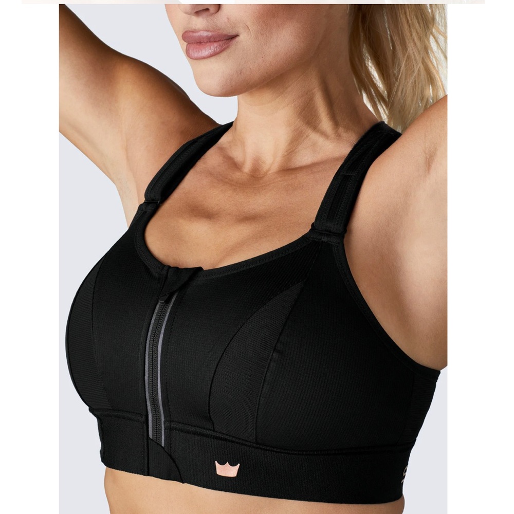 NWT SheFit Ultimate Sports Bra 4 Luxe Black